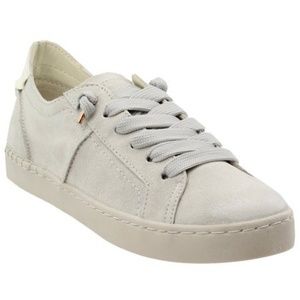 Dolce Vita Suede Sneaker 9